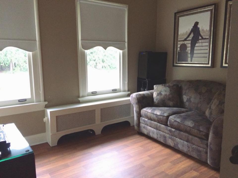 Crown Mansion Boutique Hotel & Villas Qualicum Beach Esterno foto